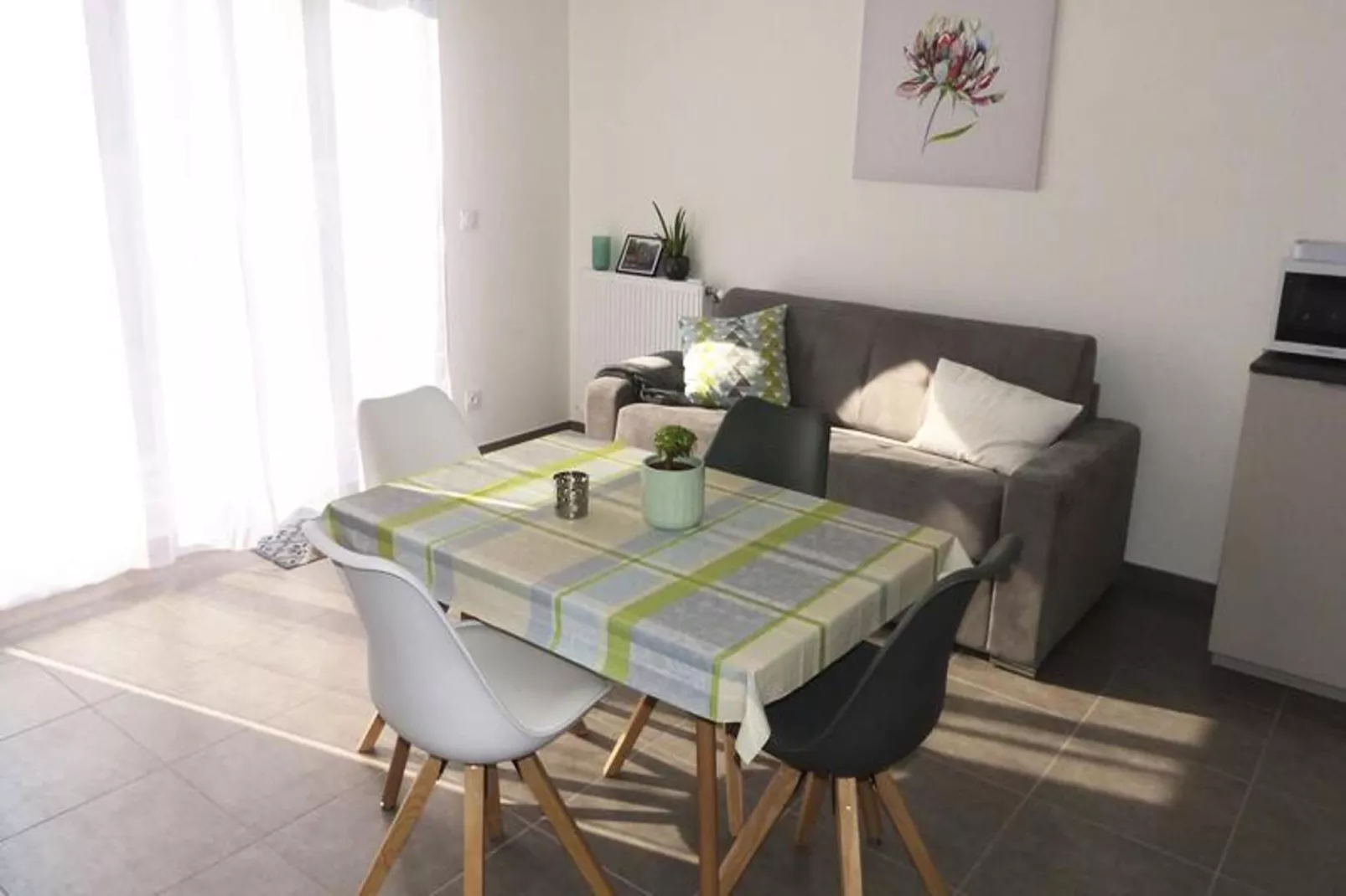 Résidence Terrasses Des Thermes-Eetkamer