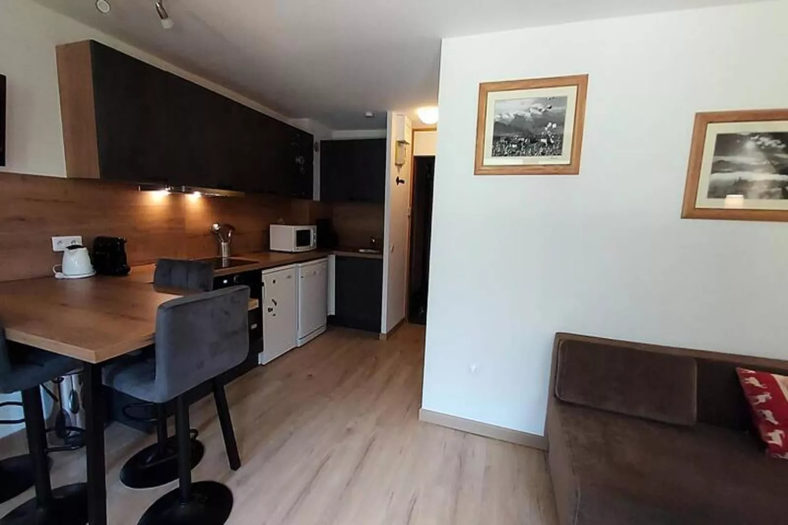 Résidence Lauziere Dessous G-Woonkamer