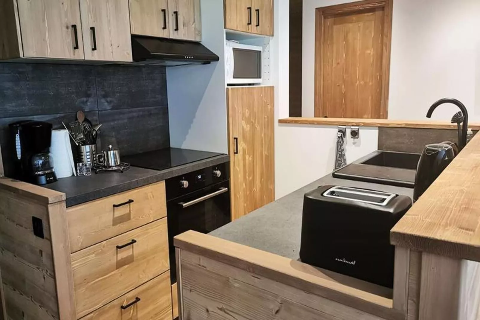 Résidence Souche-Keuken