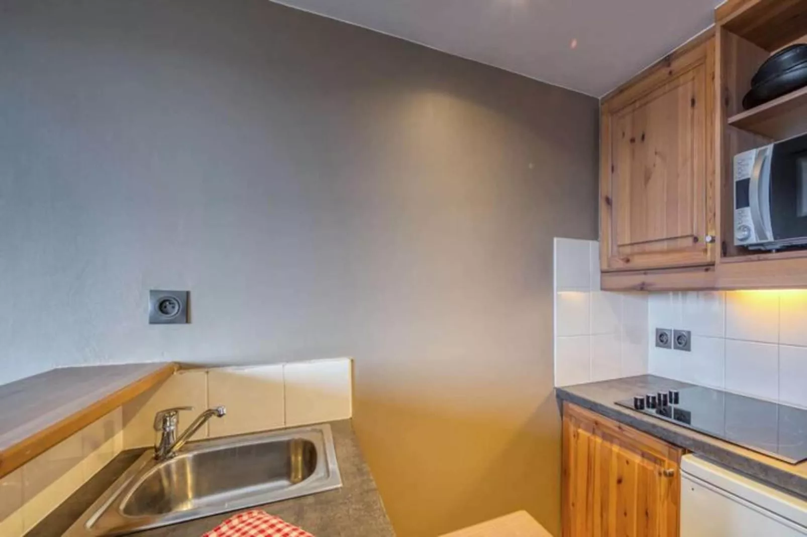 Résidence Valeriane-Hal-ontvangst