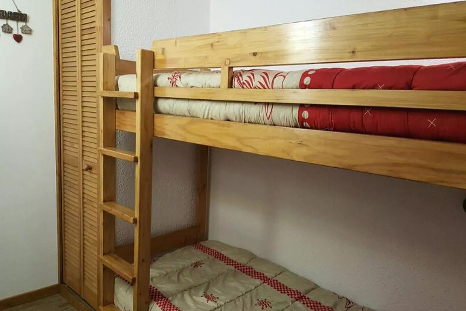 Résidence Lauziere Dessous-Slaapkamer