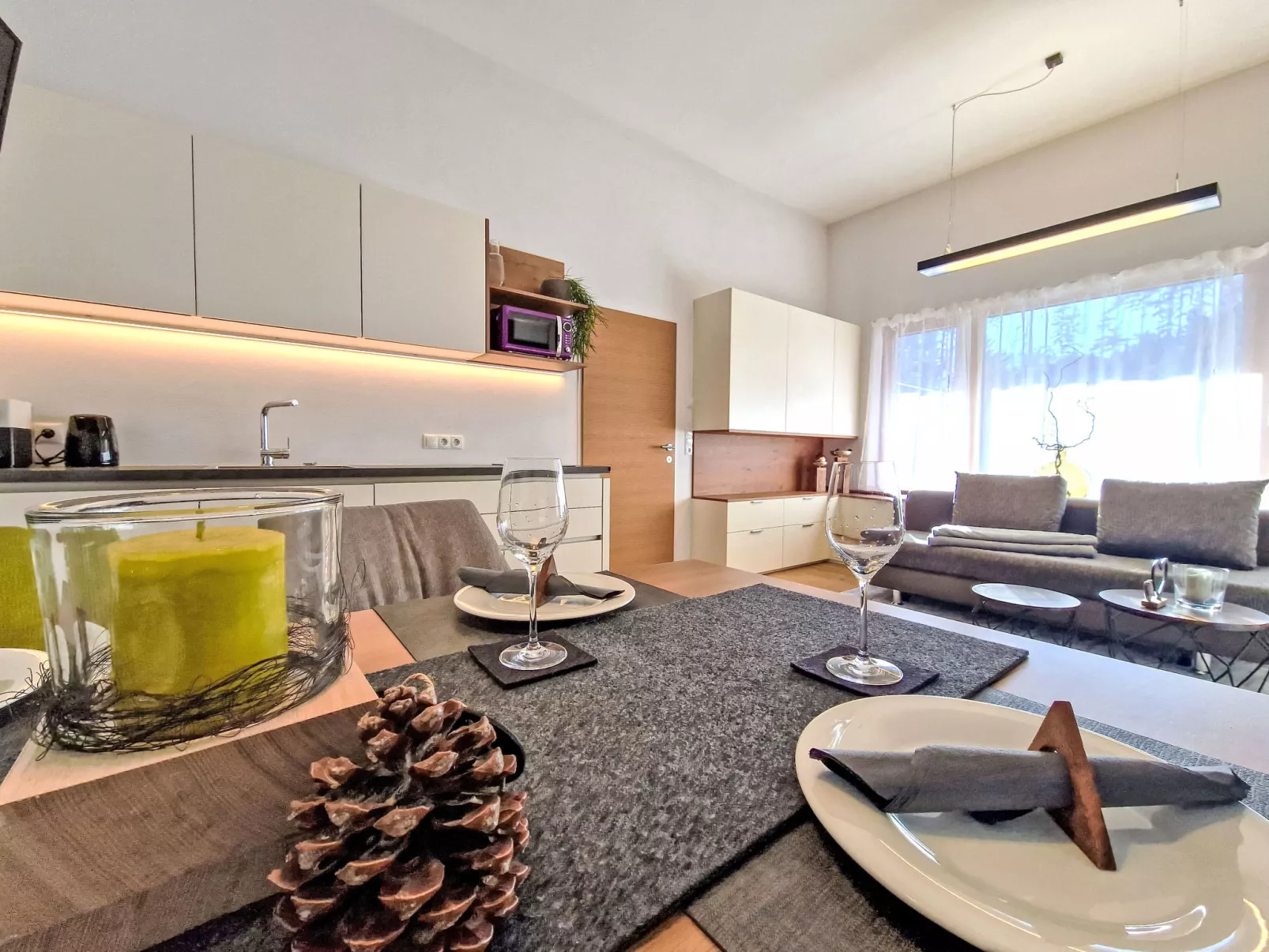 The Rock Design-Binnen