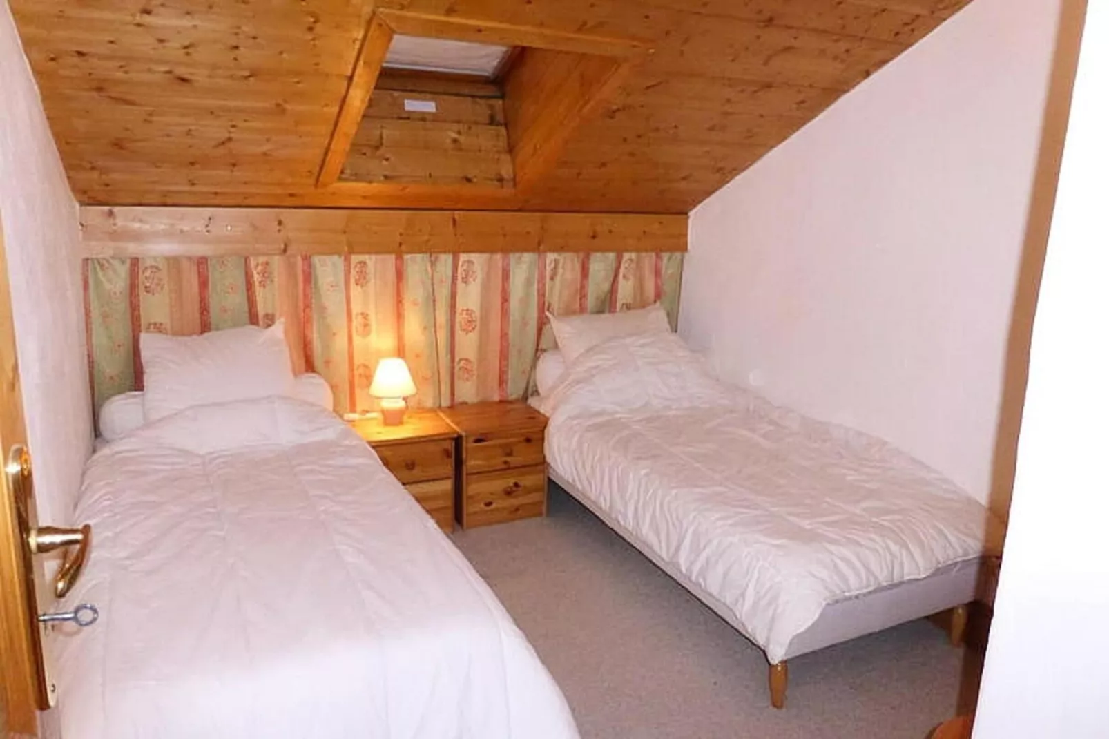 Résidence Berangere-Buitenkant zomer