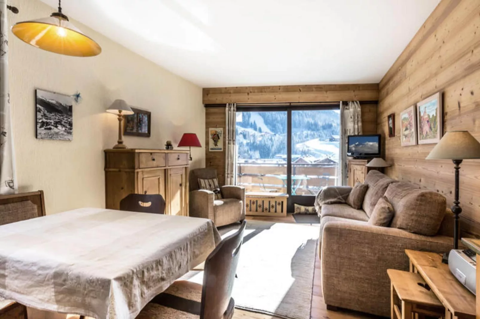 Résidence Crystal-Buitenkant zomer