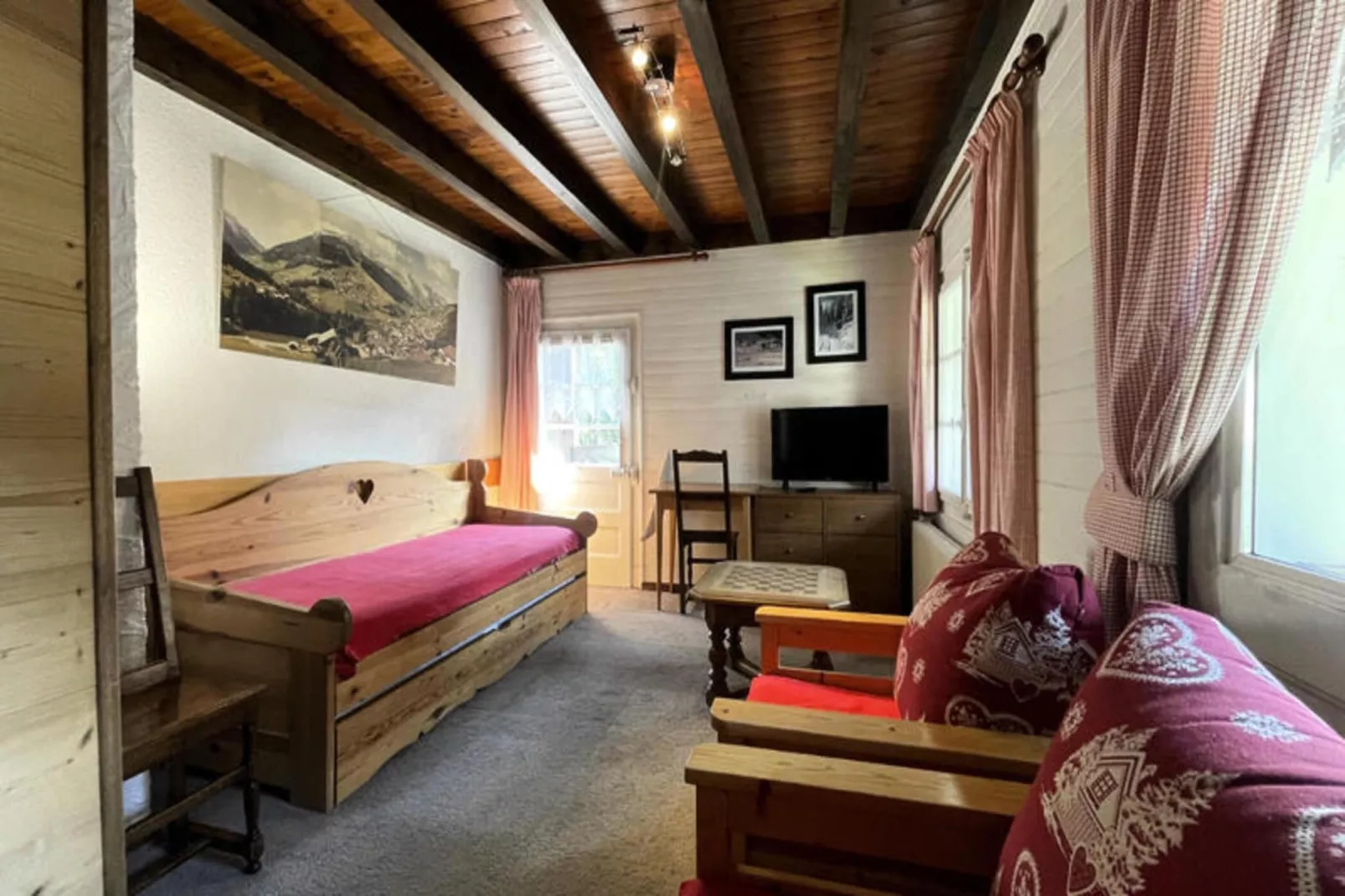 Chalets à La Clusaz-Buitenkant zomer