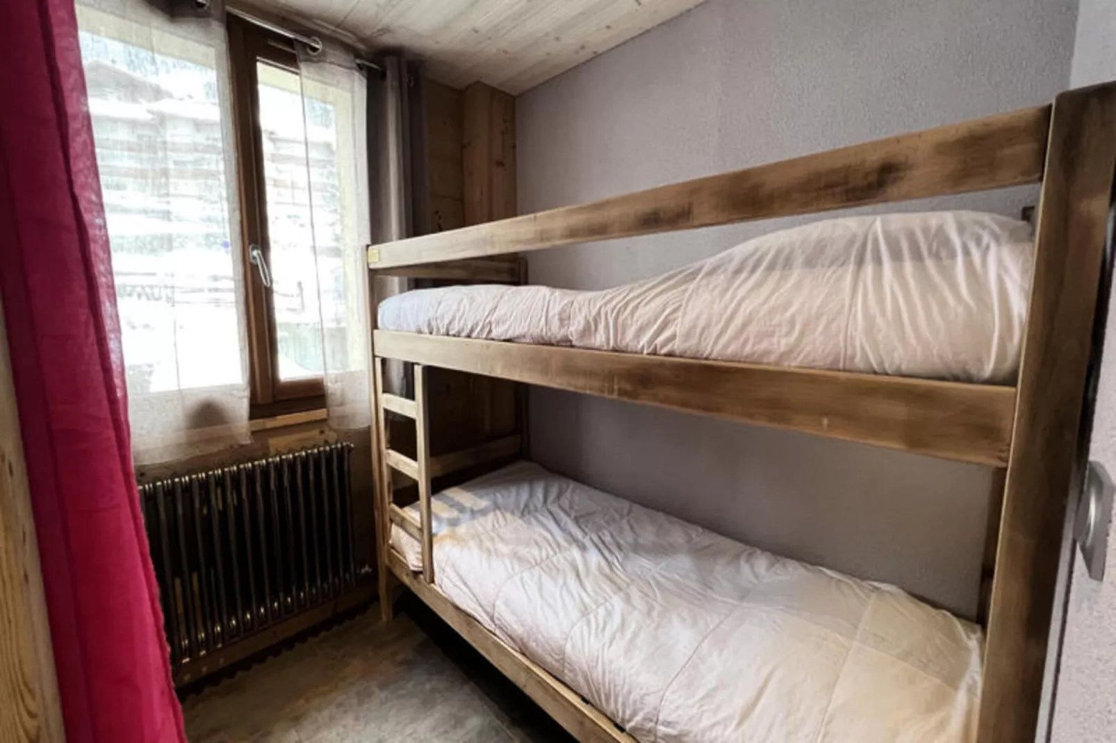 Appartements à La Clusaz-Eetkamer