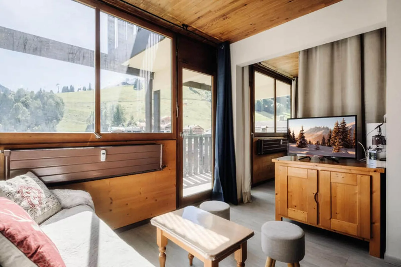 Résidence Bison-Buitenkant zomer