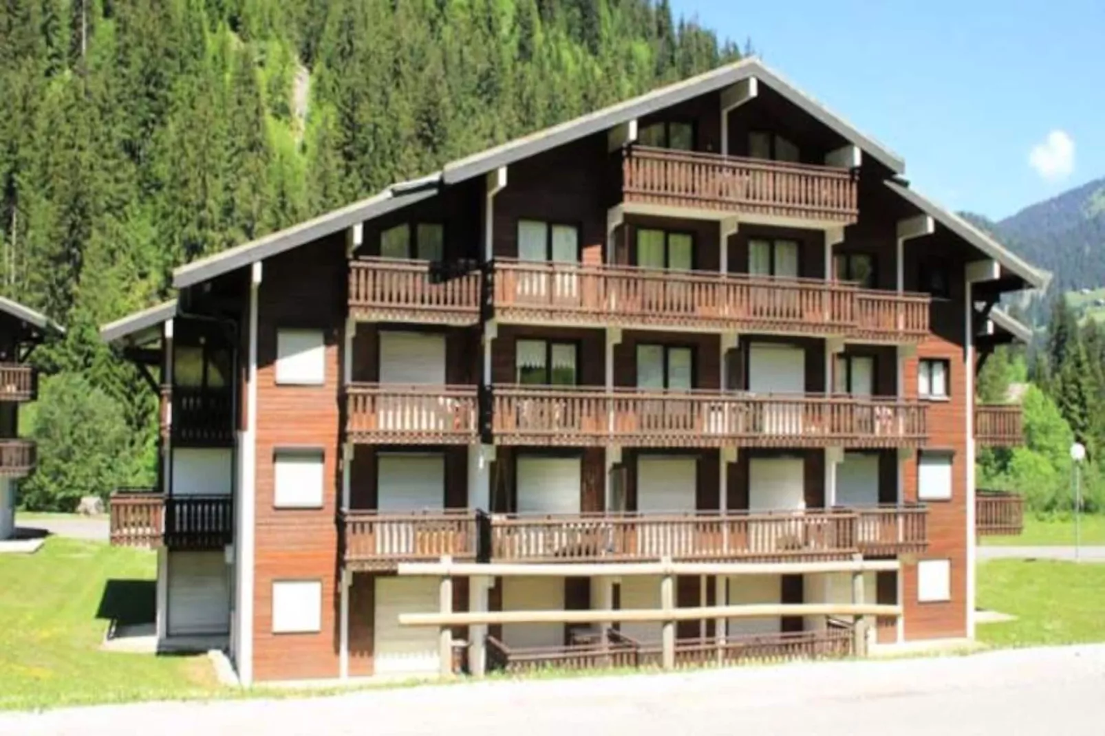 Résidence Le Perce-neige-Image-tags.