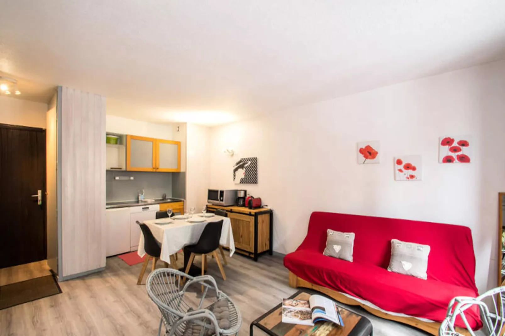 Résidence Triolet-Image-tags.