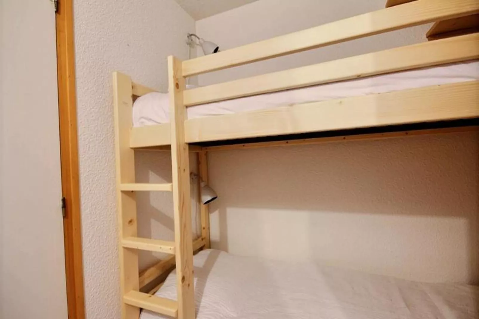 Studio à Saint Jean d'Aulps-Slaapkamer