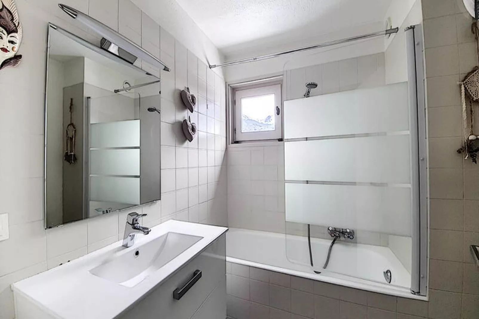 Studio à Saint Jean d'Aulps-Badkamer