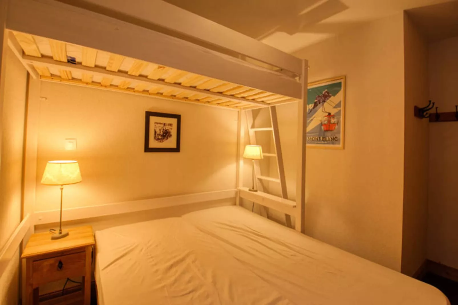 Résidence Jardin Alpin Bat B-Buitenkant zomer