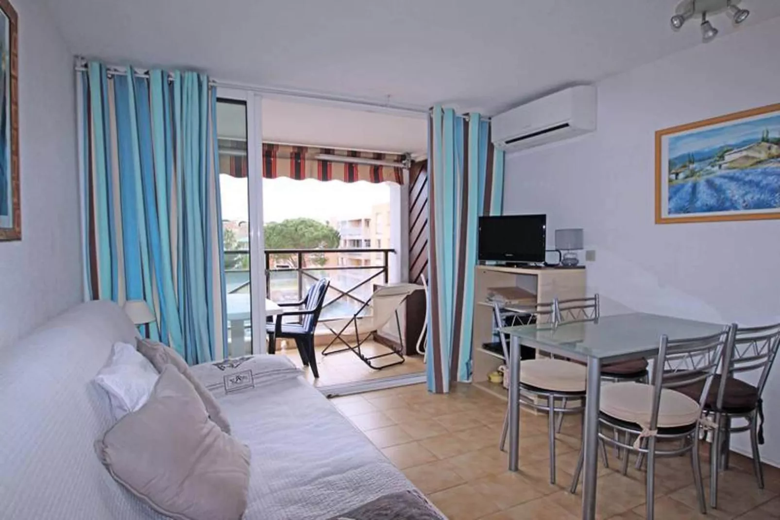 Résidence Les Coralines-Woonkamer