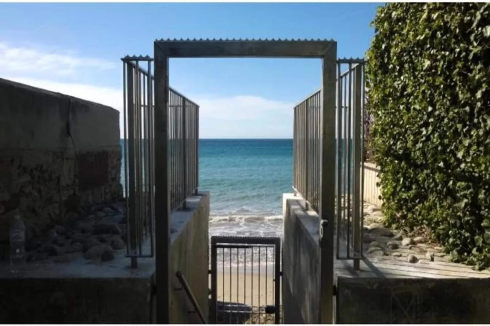 Résidence Les Bastides De La Mer-Buitenkant zomer