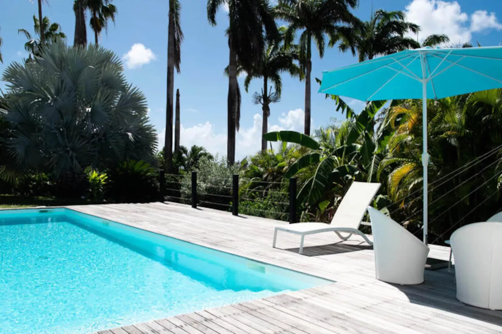 Villa Rosa-Image-tags.