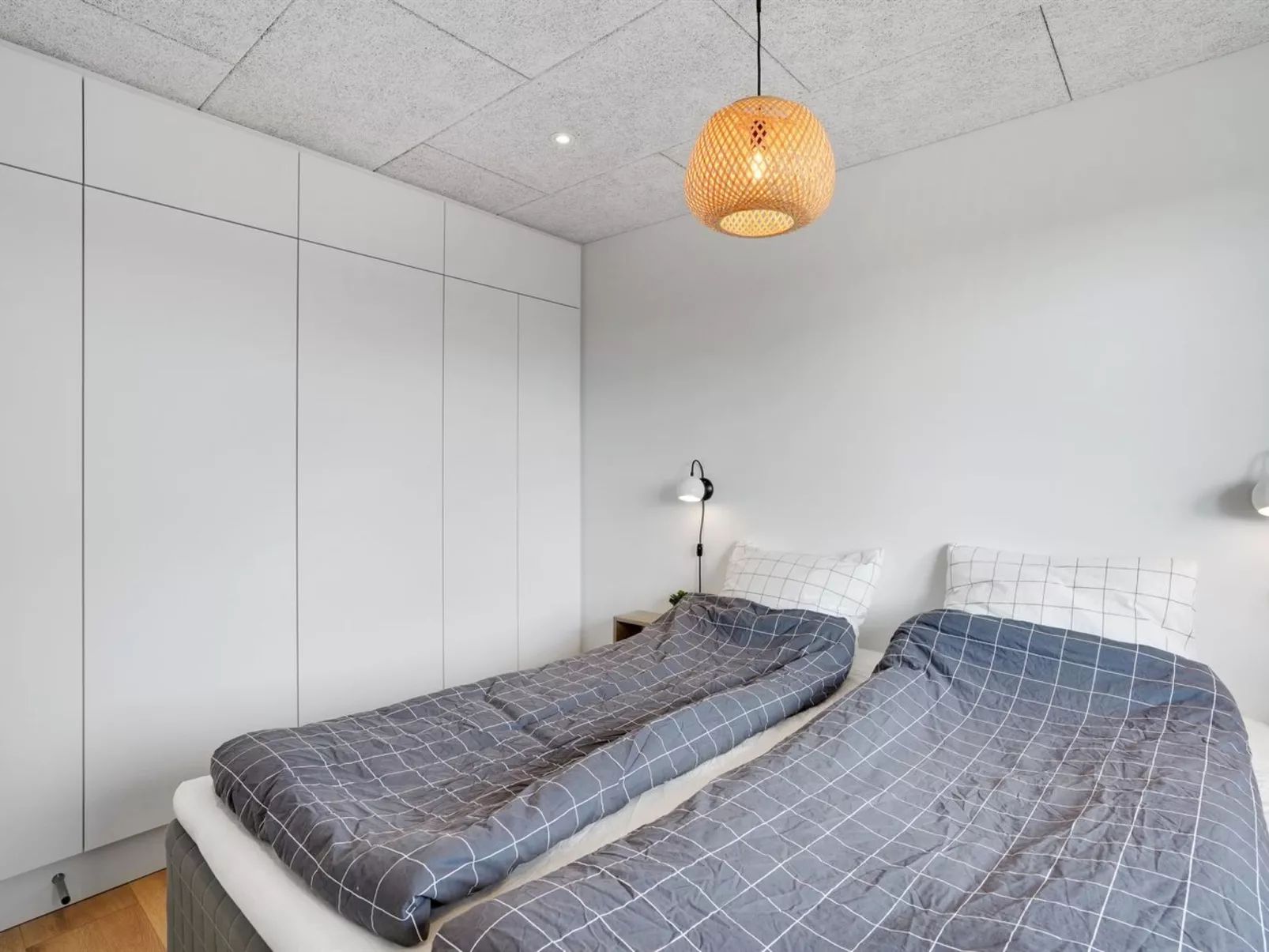 "Trpana" - 1.6km from the sea-Binnen