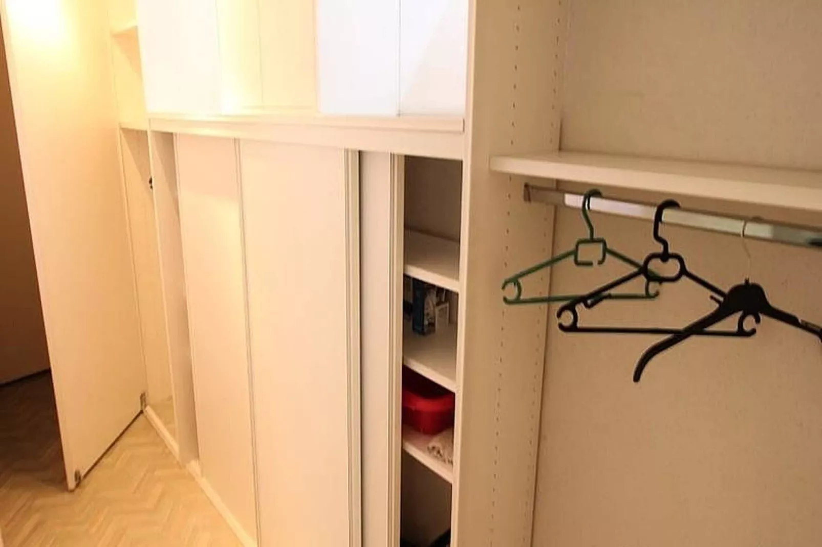 Résidence 24 Bis Allee Etigny-Eetkamer