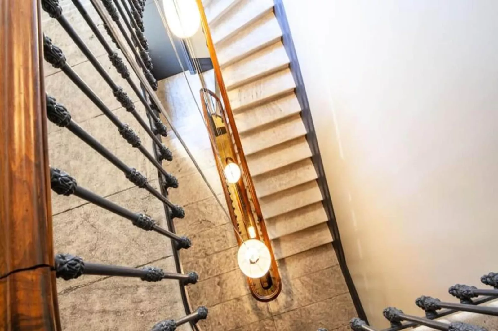 Magnifique Et Lumineux T3 De Charme Aux Quinconces Id&eacute;al Pour 4 Personnes-Sfeer