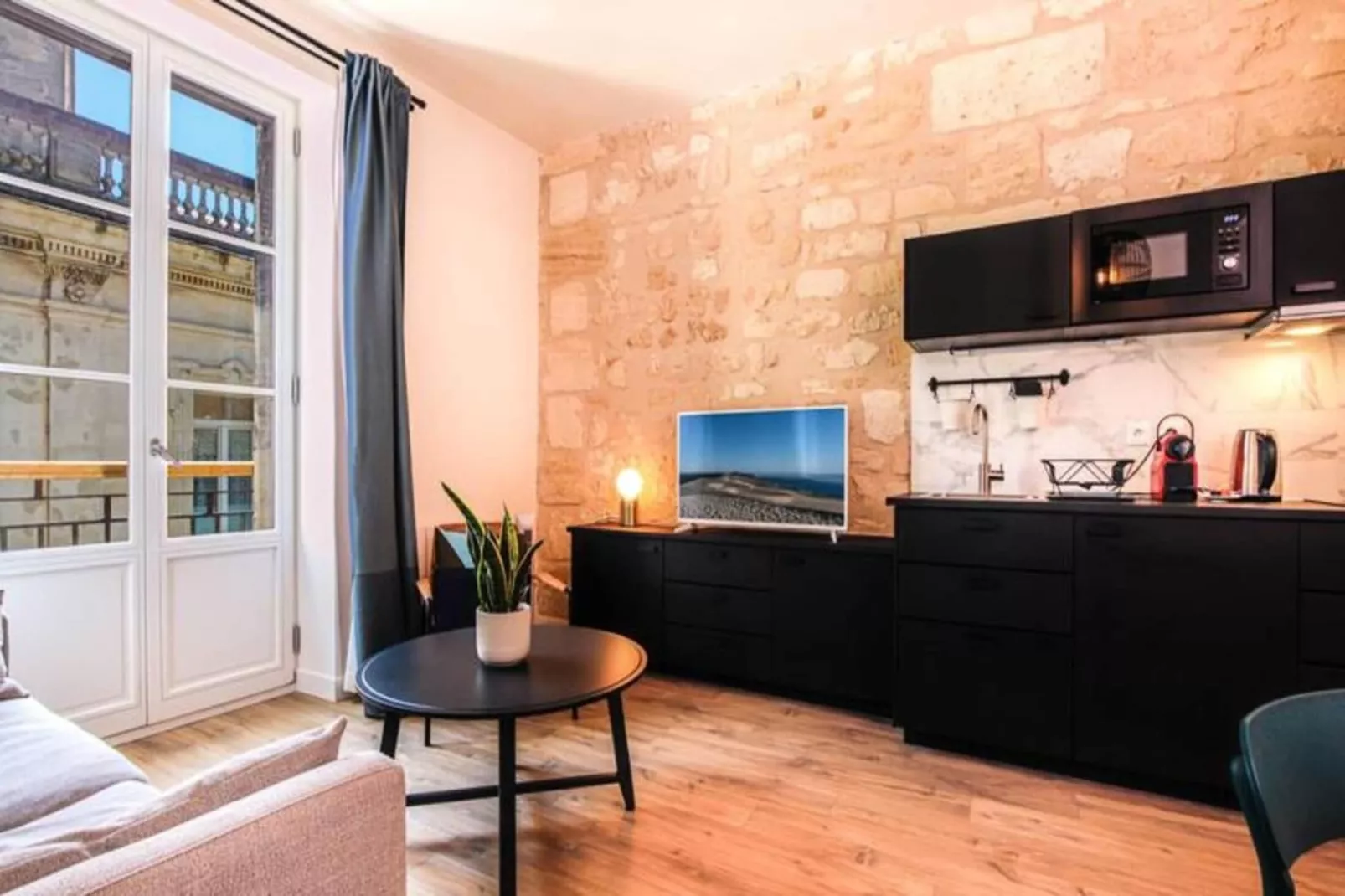 Appartement Lumineux &agrave La Pierre Bordelaise Plein Centre Pour 4 Personnes-Buitenkant zomer