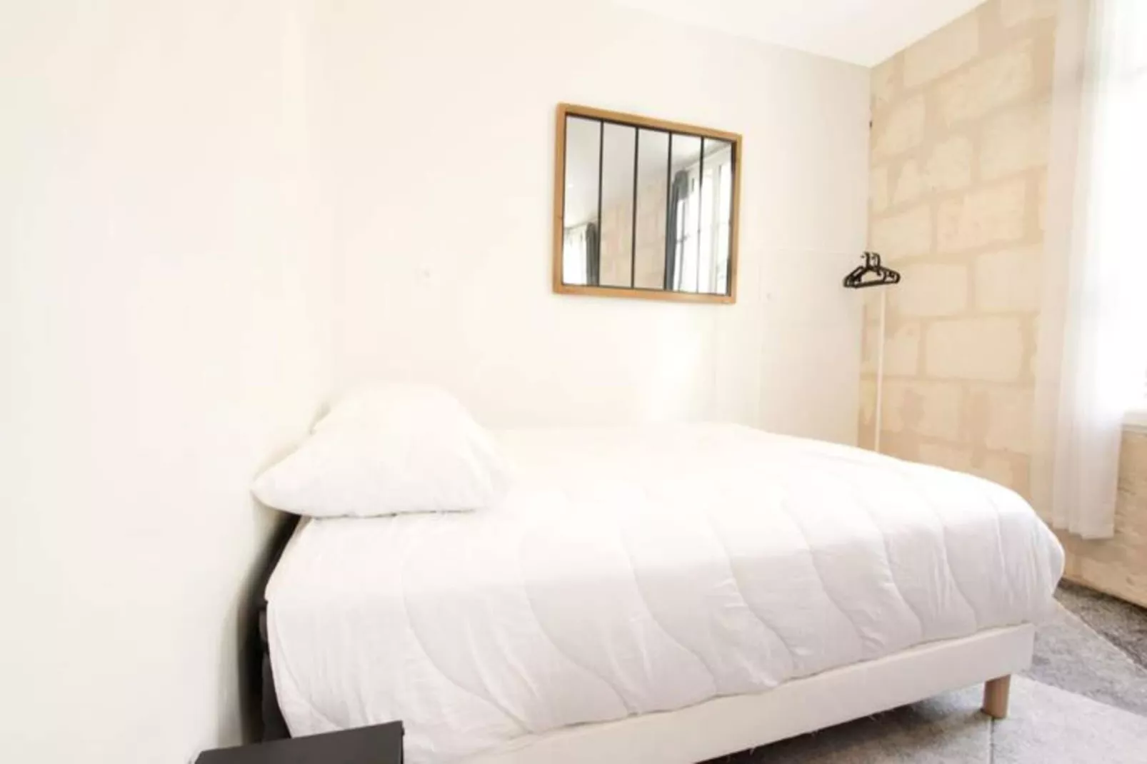 Superbe Appartement Climatis&eacute; En Plein C&oelig;ur Des Chartrons-Slaapkamer