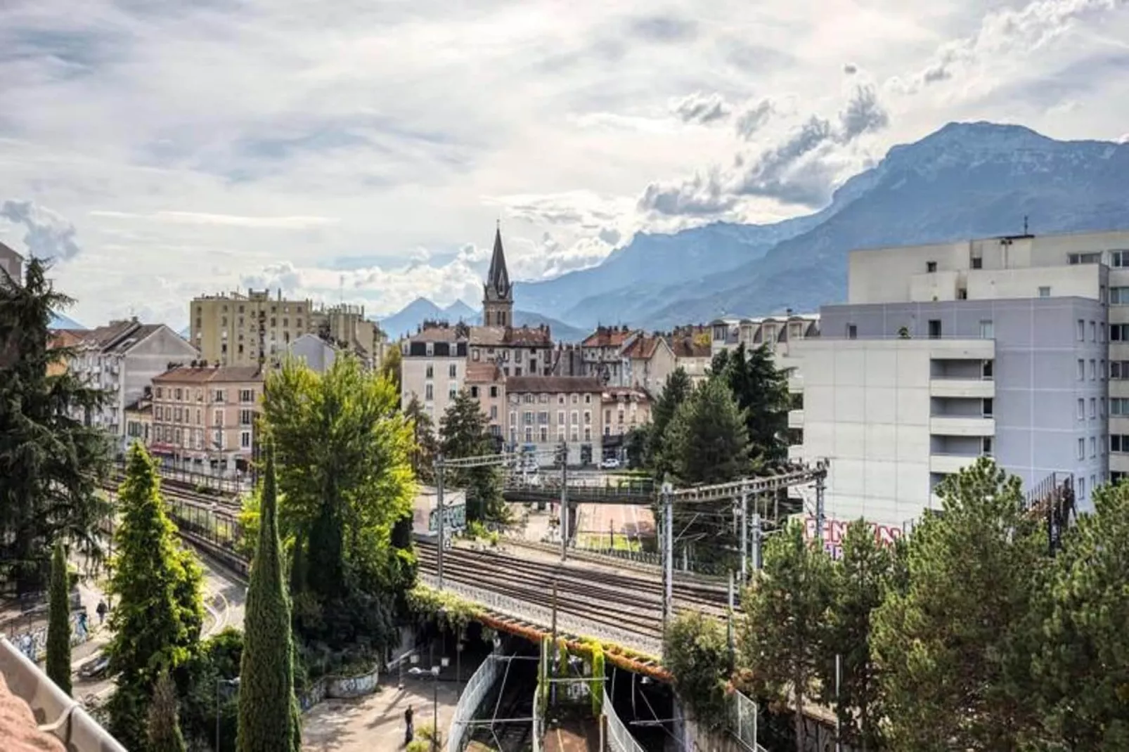 | Beau T2 Enti&egrave;rement R&eacute;nov&eacute; Dans L'hyper Centre, Face Gare 🚅-Gebieden zomer 5km