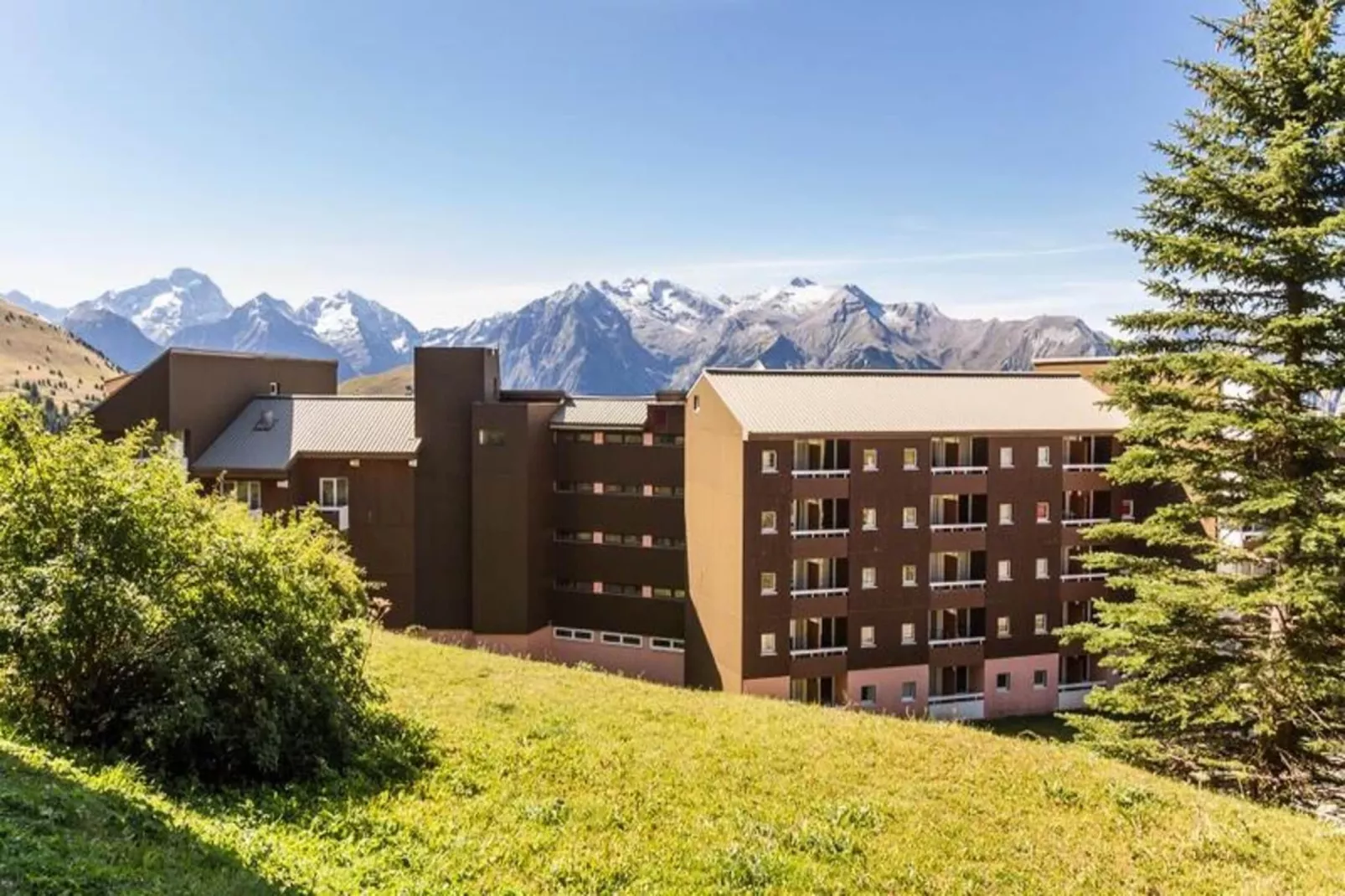 Résidence Les Horizons d'Huez - Maeva Home - Buitenkant zomer