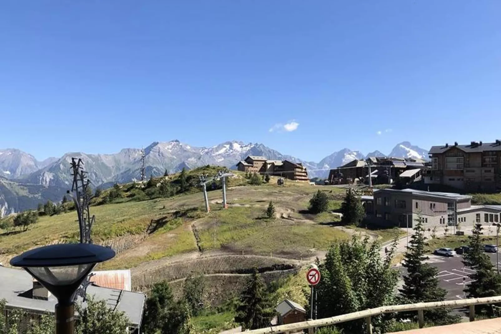 Résidence Ours Blanc P&v-Uitzicht zomer