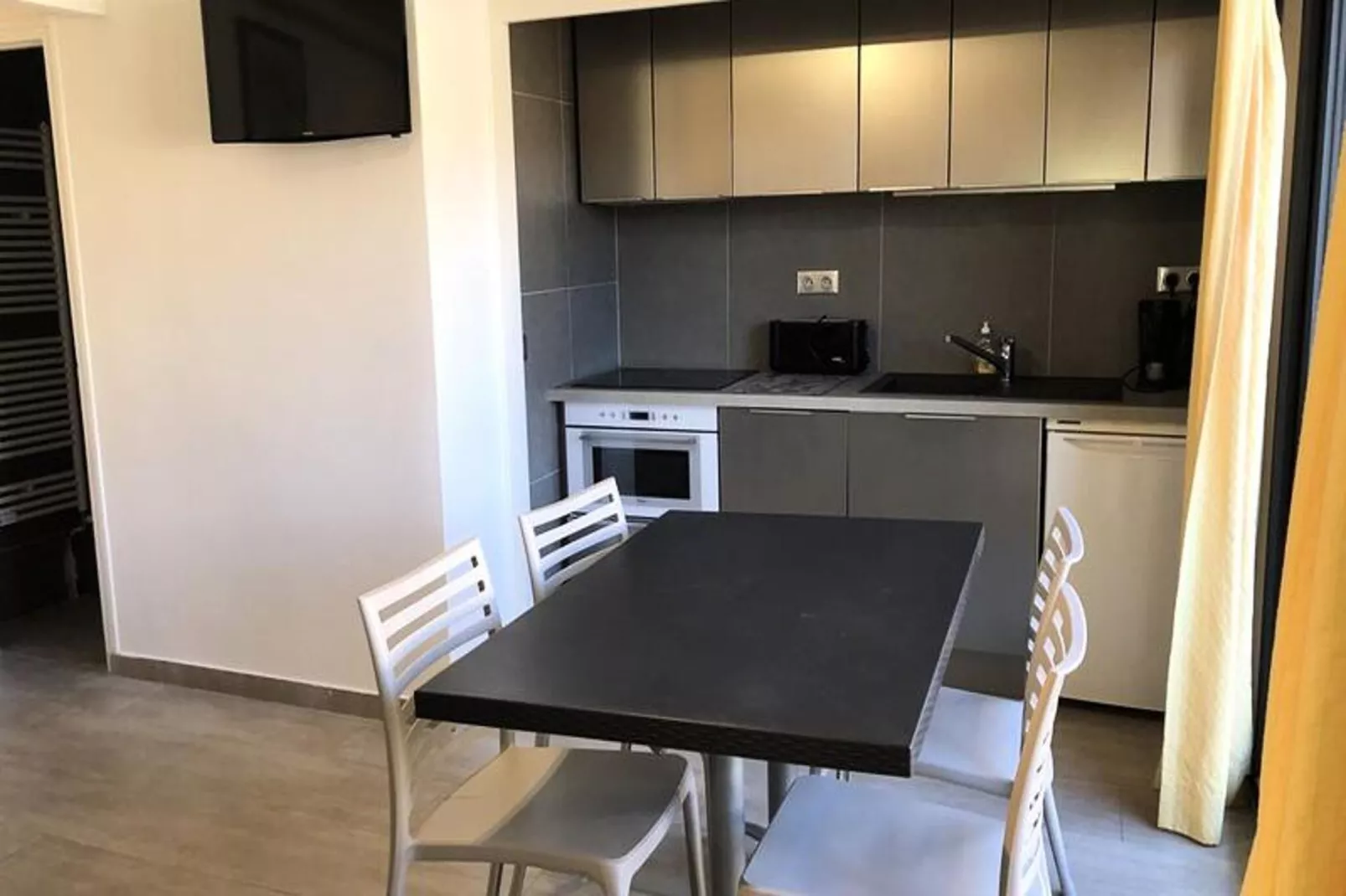 Résidence Sures A-Slaapkamer