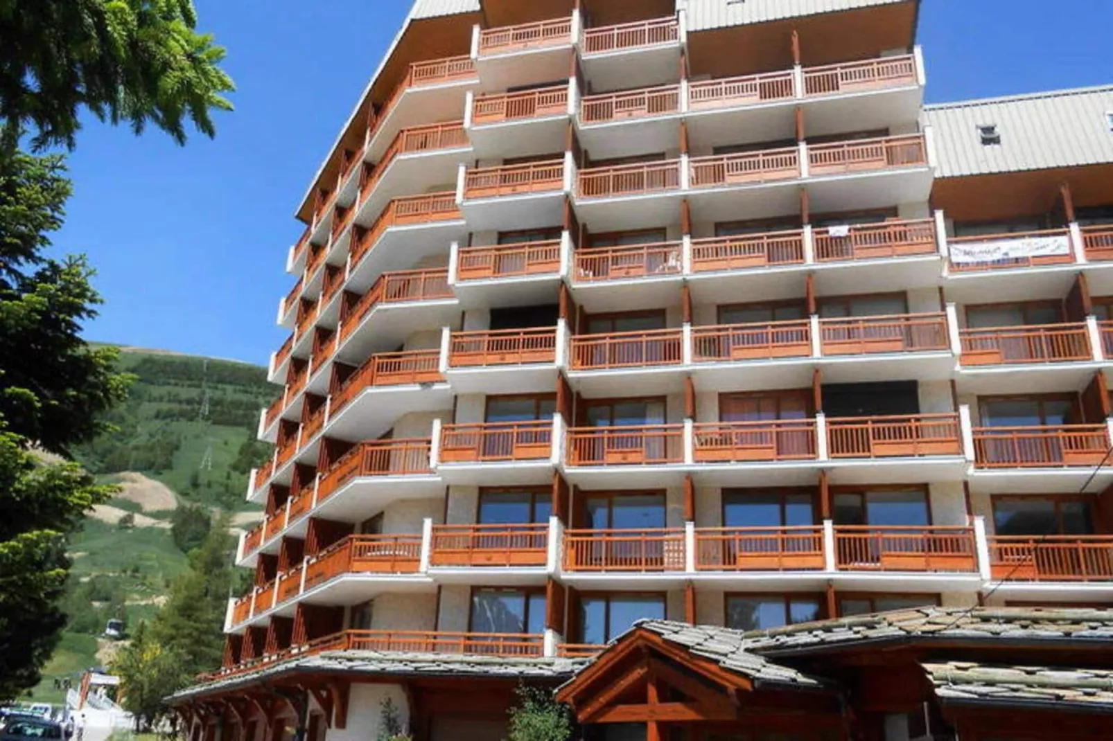 Résidence Meijotel B-Buitenkant zomer