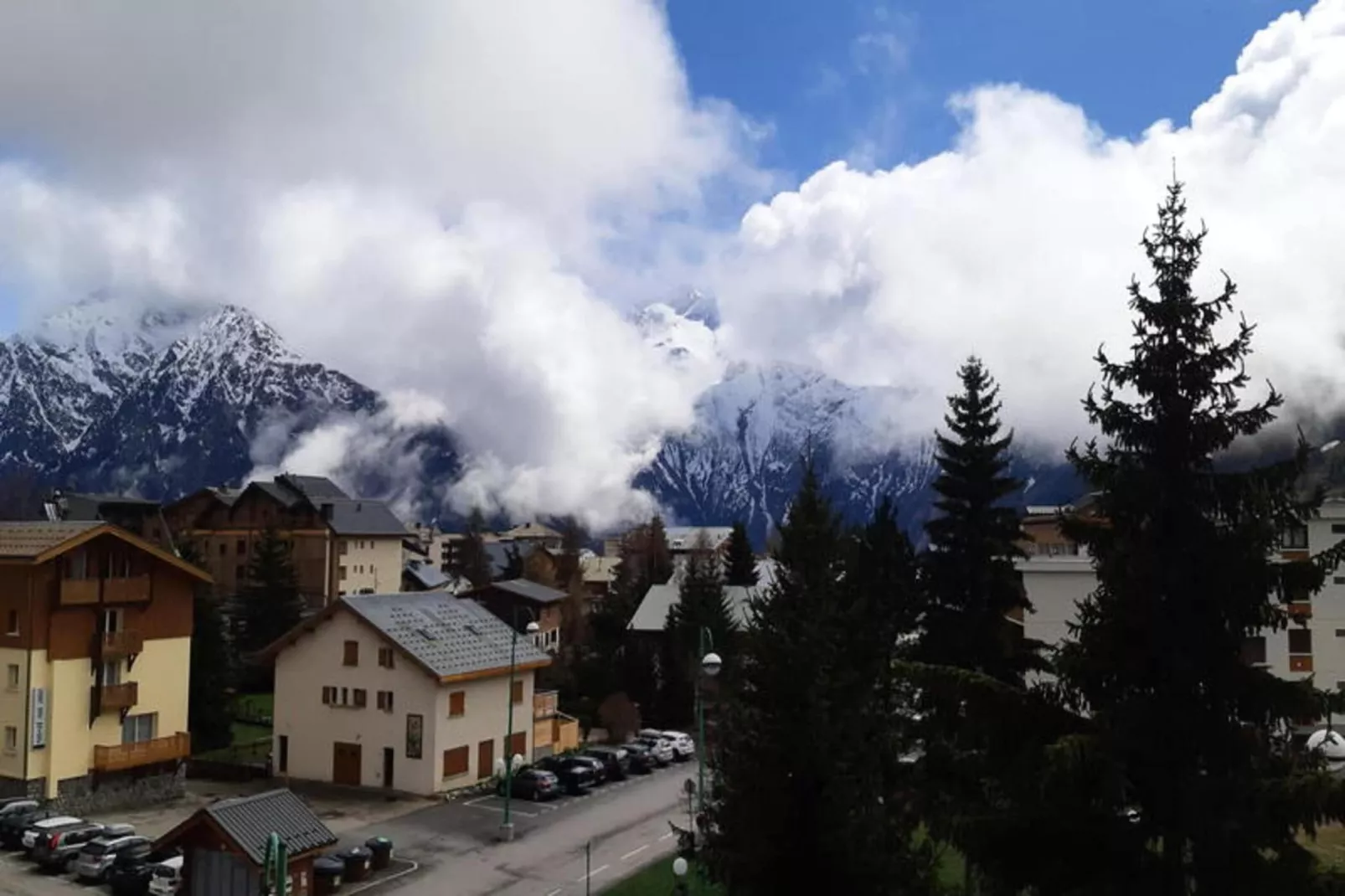 Résidence Cabourg A-Buitenkant zomer