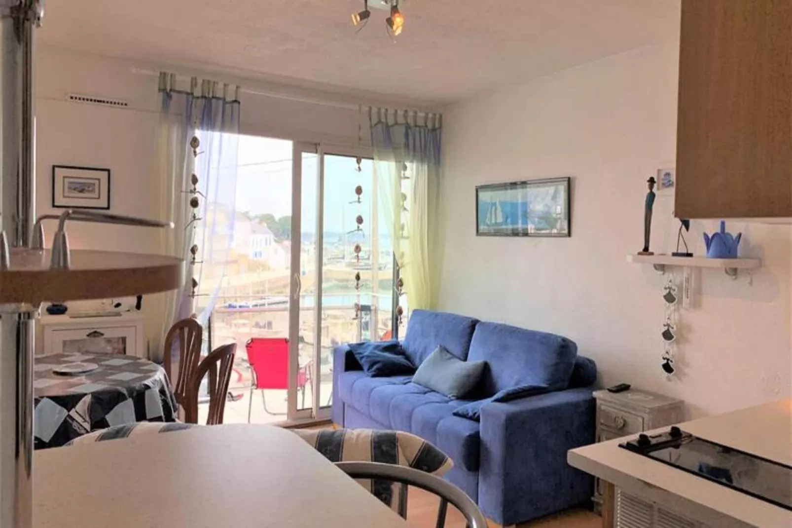 Résidence Sombreuil-Woonkamer