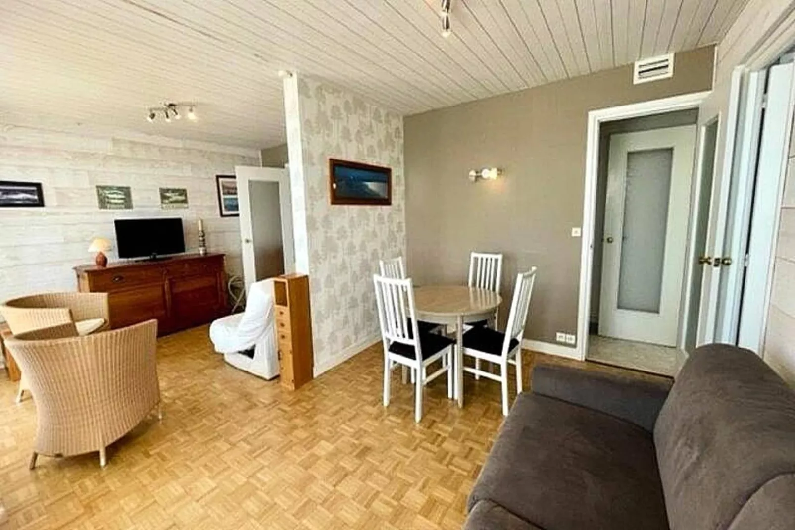 Résidence Les Ondines-Woonkamer