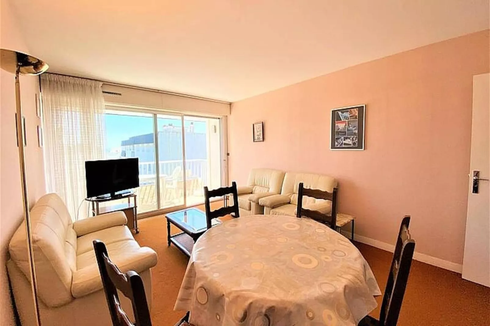 Résidence Kerabus-Eetkamer