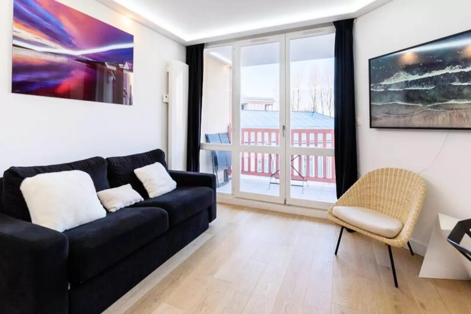 Résidence Sublime T2  Pour 4 Personnes, R&eacute;nov&eacute; Avec Piscine Tennis Parking Wifi-Woonkamer