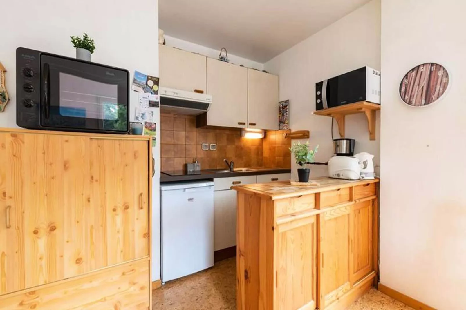 Résidence H.th.ii:bat.8-Keuken