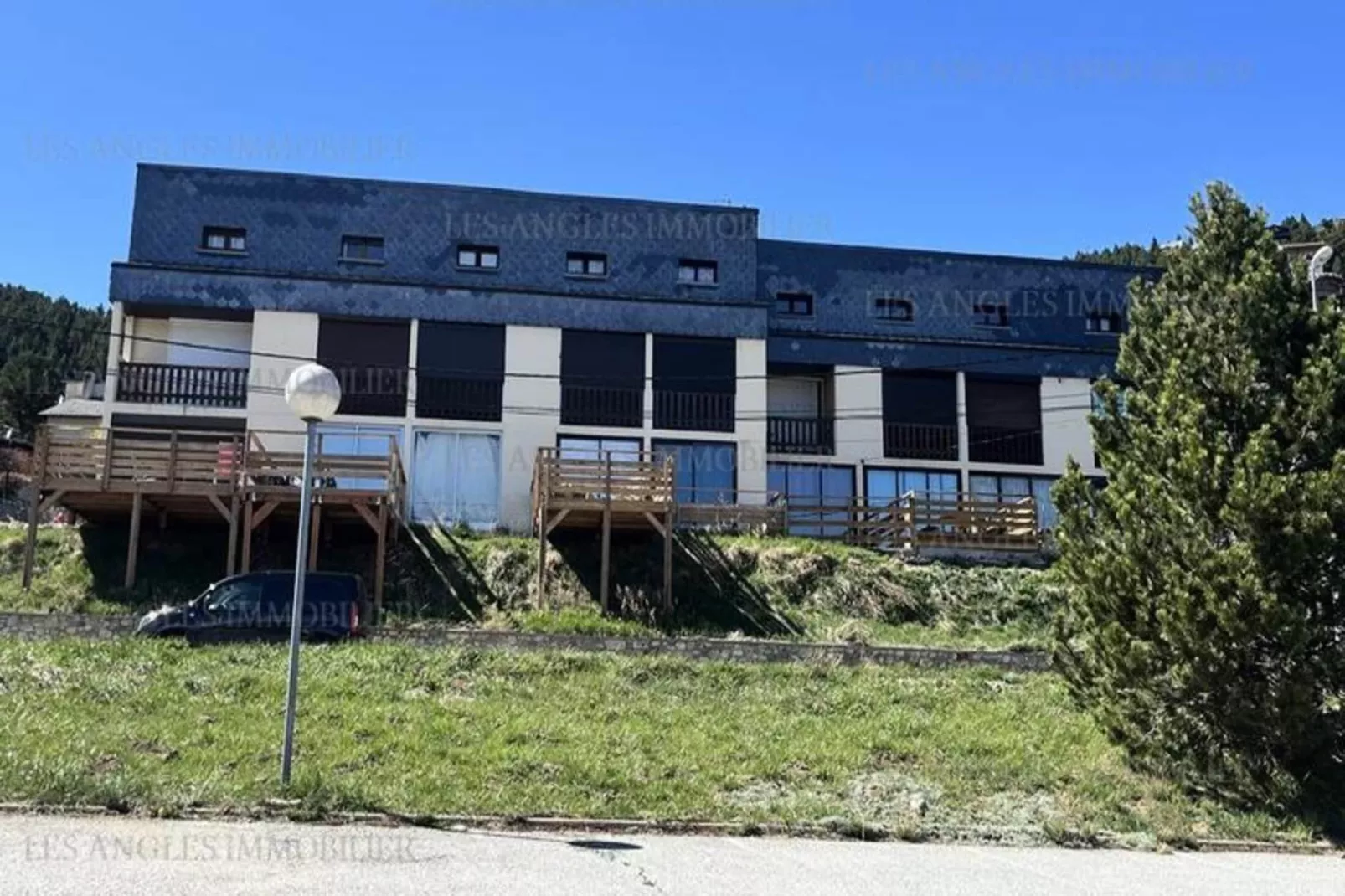 Résidence Les Mouflons-Buitenkant zomer