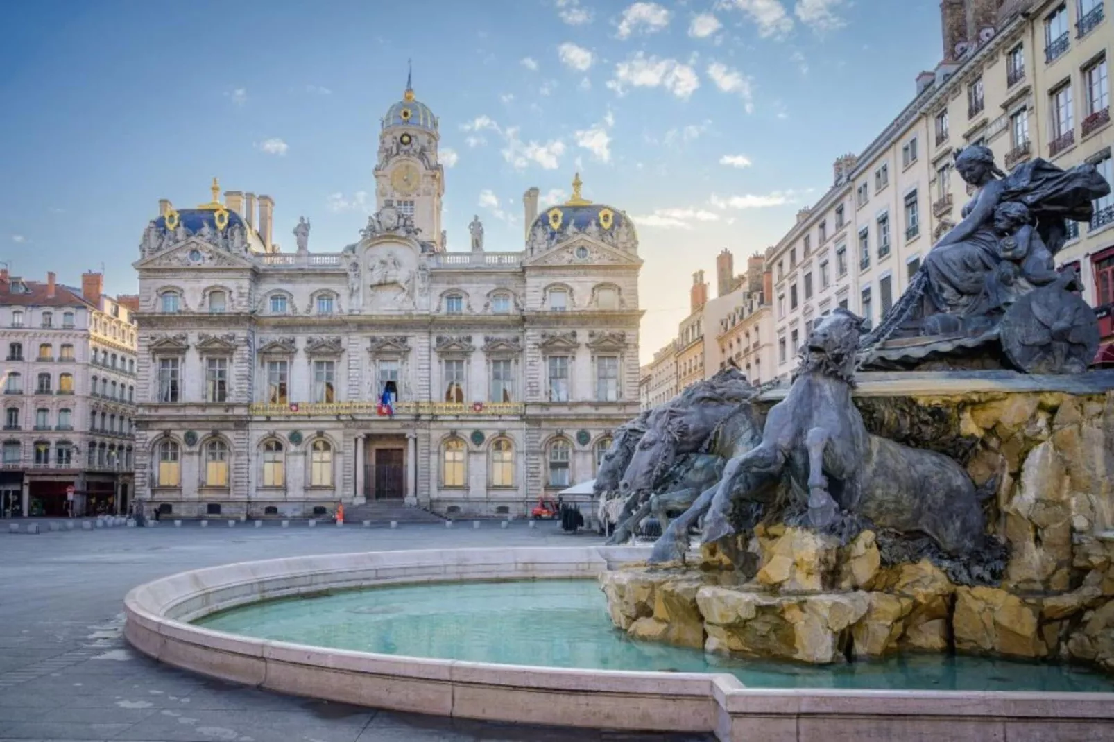 Appart'hôtel Odalys City Bioparc-Buitenkant zomer