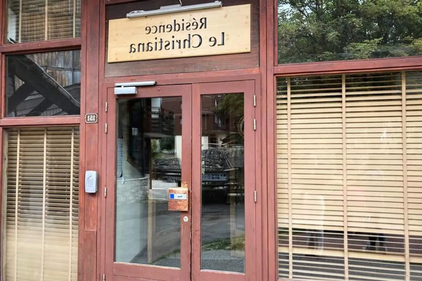 Résidence Christiana - Buitenkant zomer