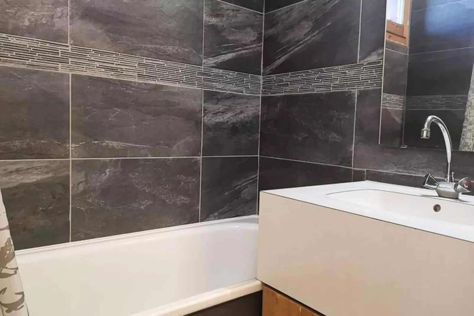 Résidence Bourg Morel - Badkamer