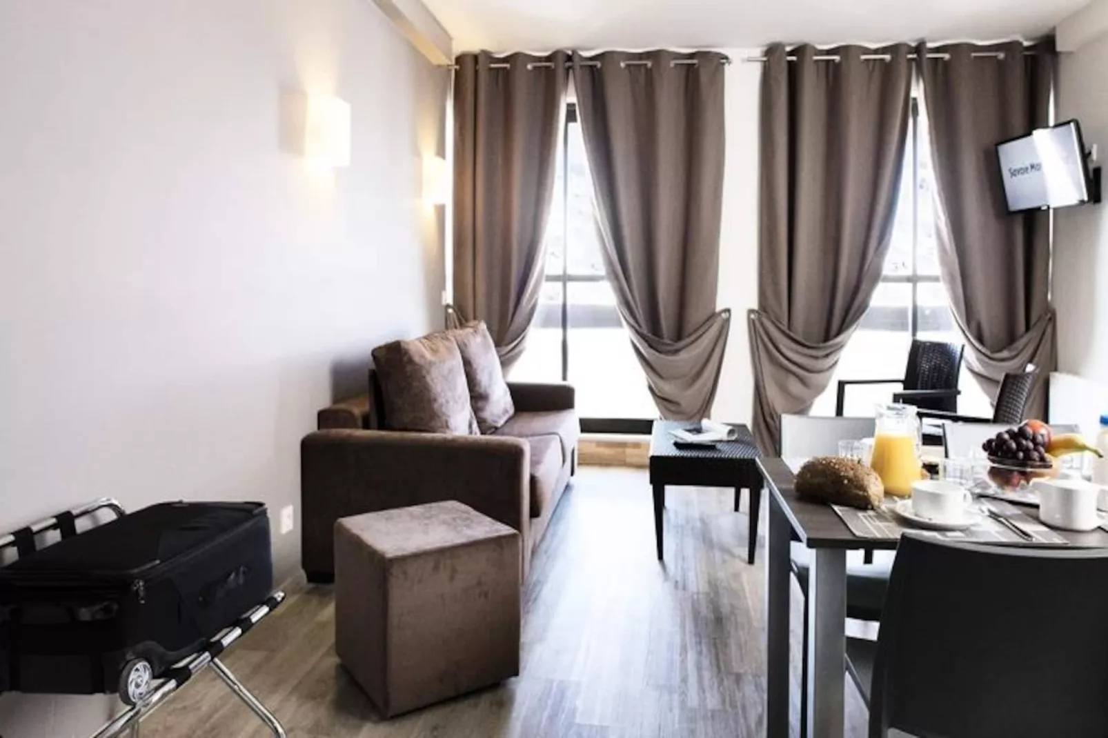 SOWELL RESIDENCES Pierre Blanche ****-Image-tags.