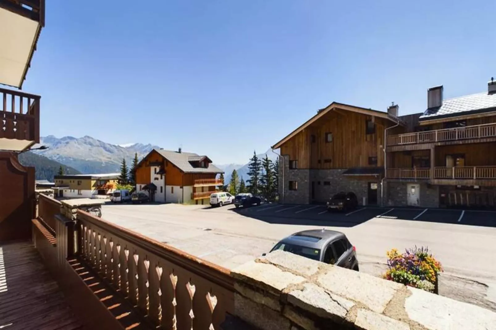 Résidence Les Granges De La Ro-Buitenkant zomer