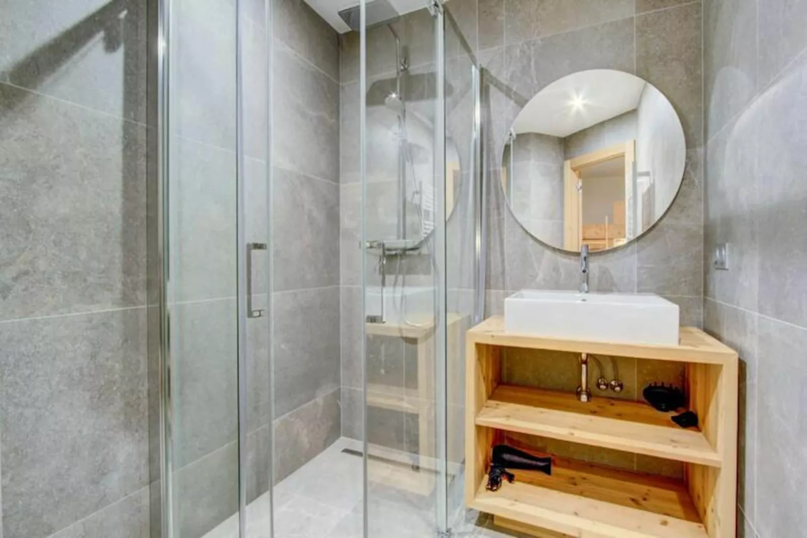 Résidence Tilly-morzine-Image-tags.