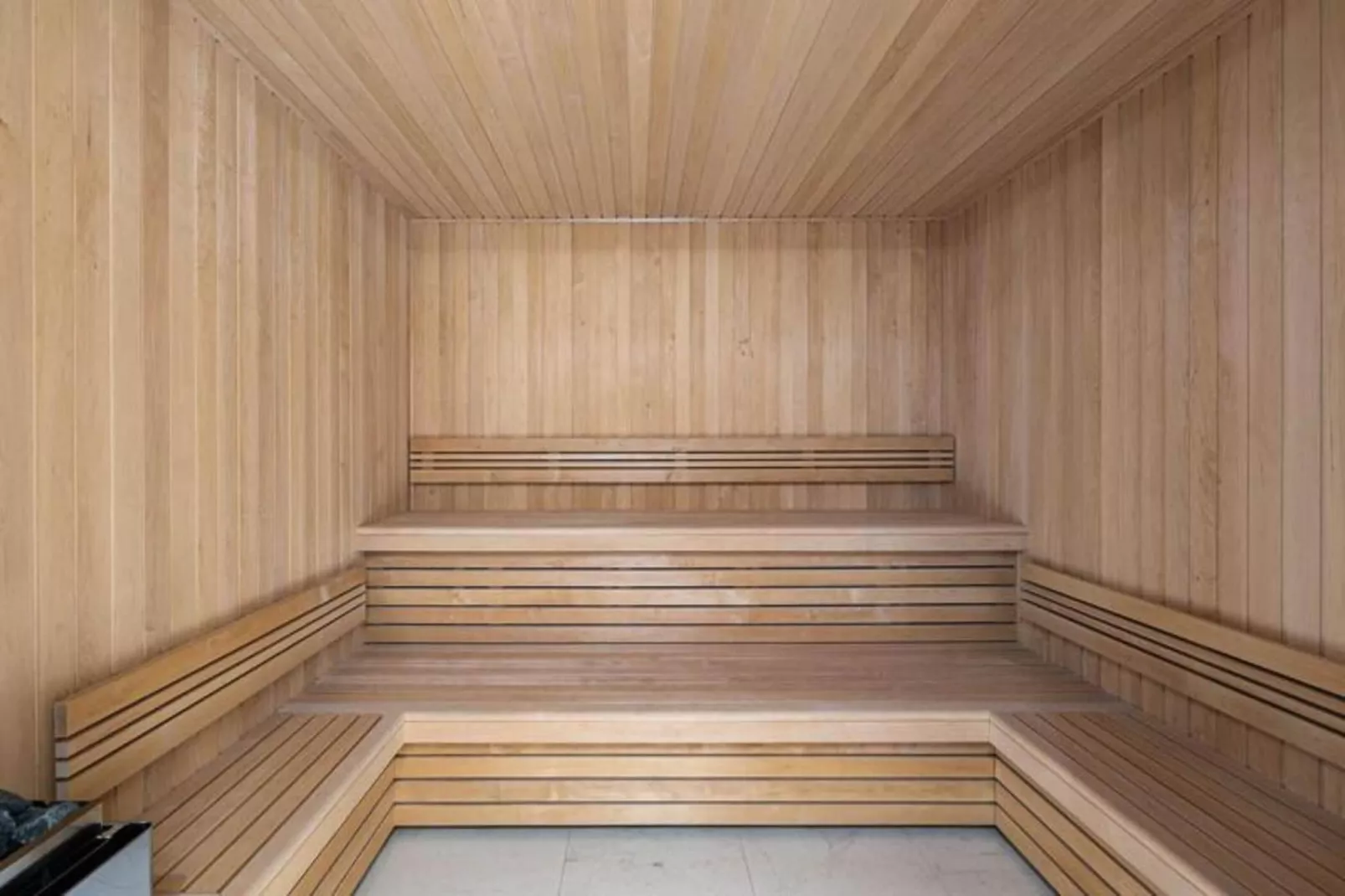 Résidence Stallion B-Buitenkant zomer