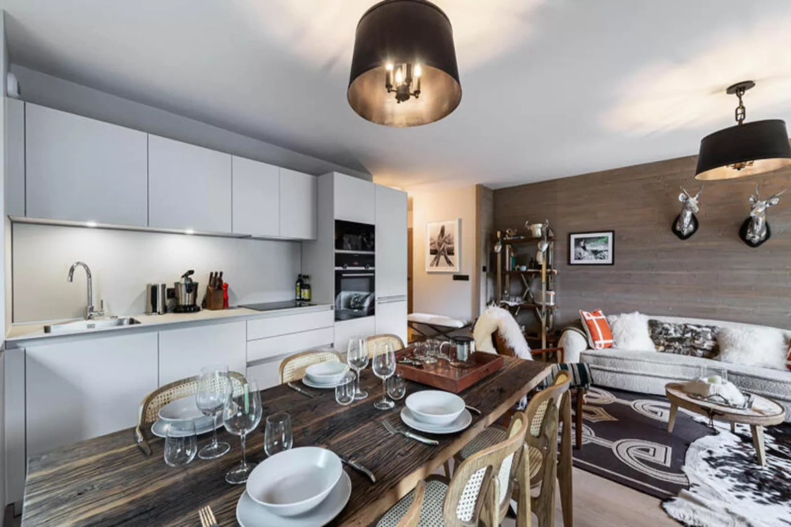 Résidence Stallion A-Eetkamer