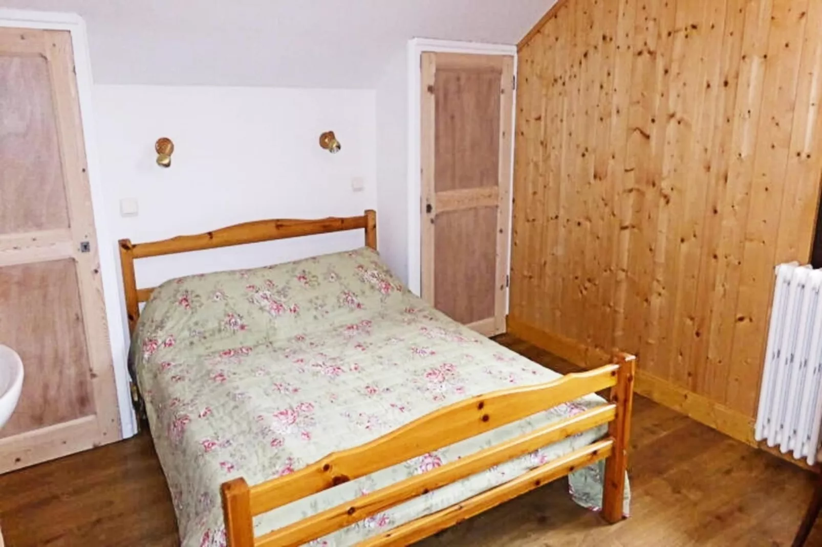 Chalet Pylone-Buitenkant zomer