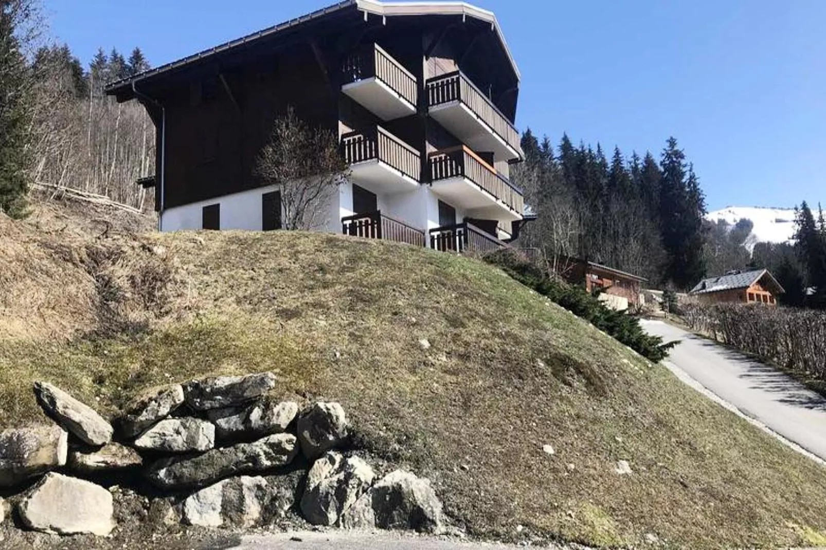 Résidence Les Aiguilles - Bat Vorassay-Buitenkant zomer