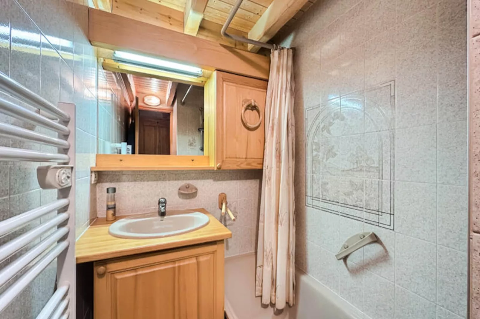 Chalets à Les Carroz-d'Arâches-Image-tags.