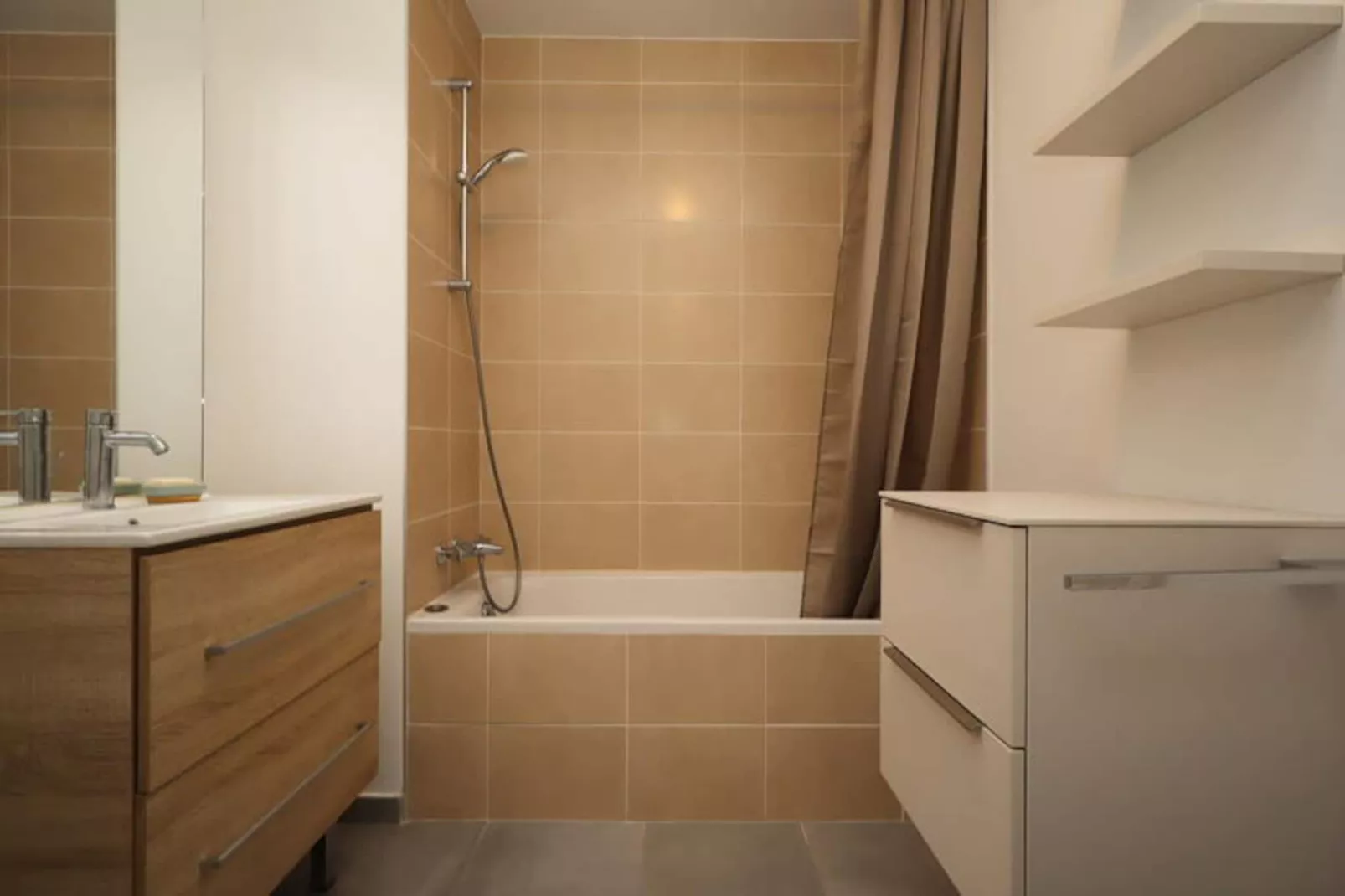 Résidence Hameau Des Reines-Image-tags.