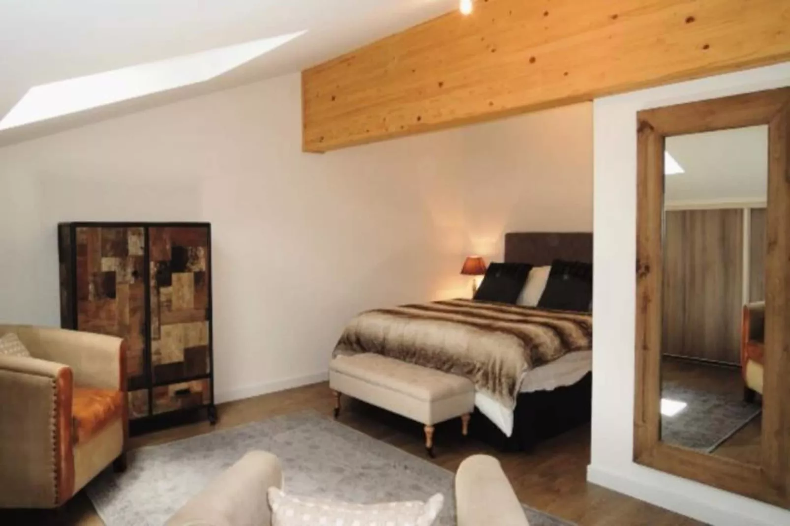 Résidence Les Quatres Elements-Buitenkant zomer