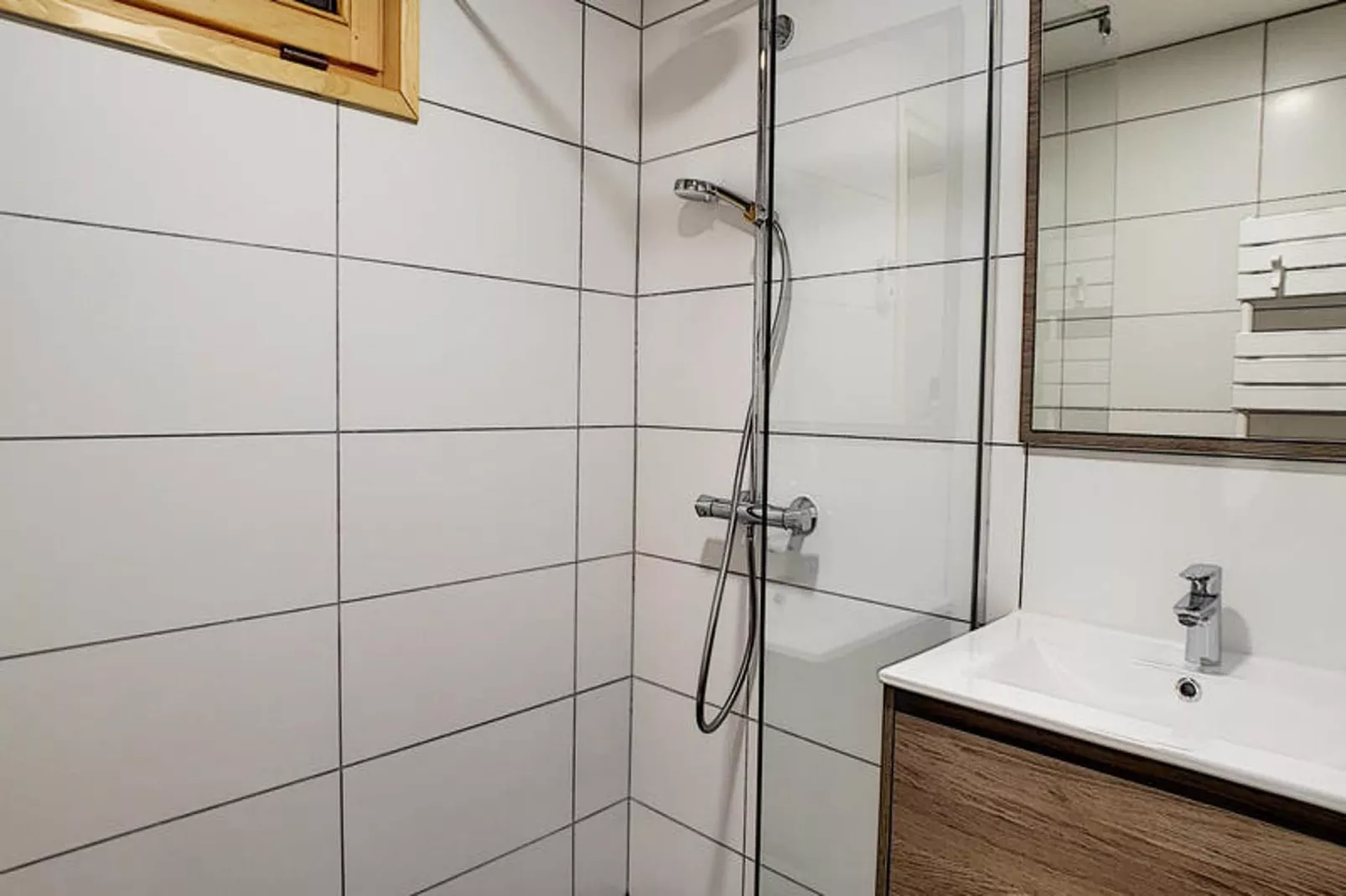 Appartements à Saint Jean d'Aulps-Badkamer